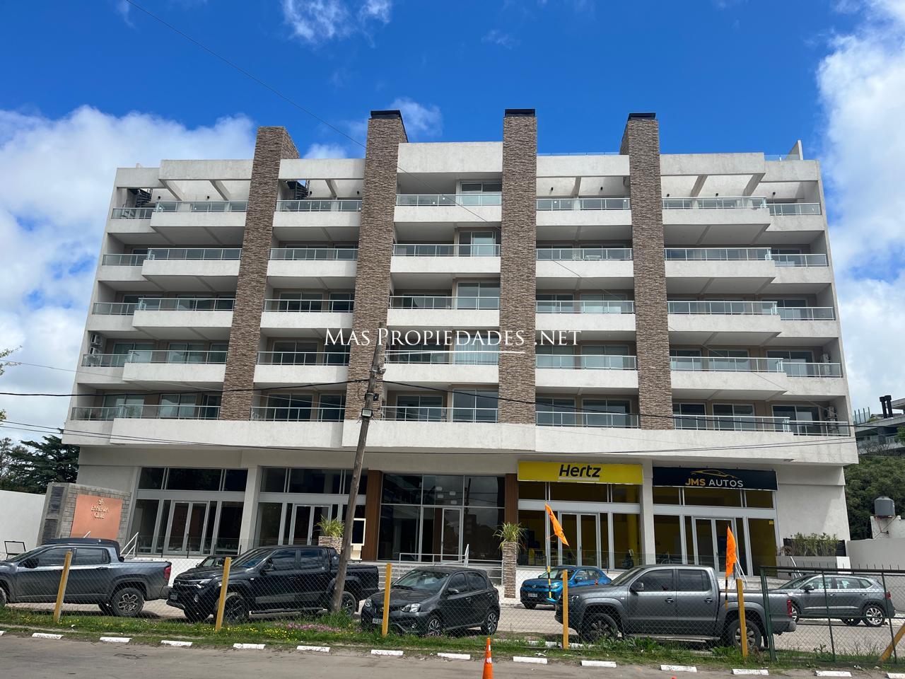 Departamento en alquiler 2 amb en Canning a metros de Las Toscas